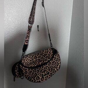 Montana West Leopard Print Crossbody Bag